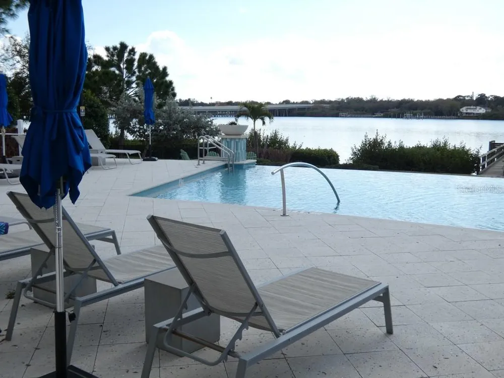1505 SUNSET WIND LOOP Oldsmar, FL 34677