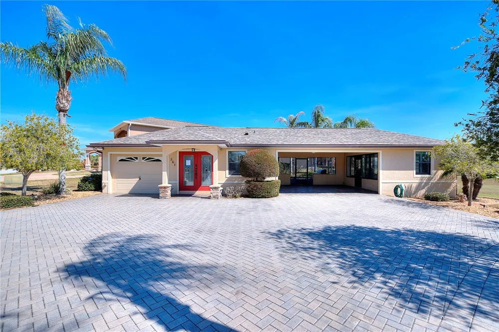 561 MEANDERING WAY Polk City, FL 33868