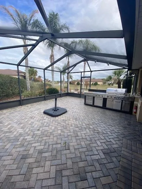 561 MEANDERING WAY Polk City, FL 33868