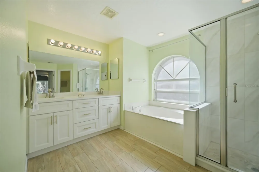632 BLENHEIM LOOP Winter Springs, FL 32708
