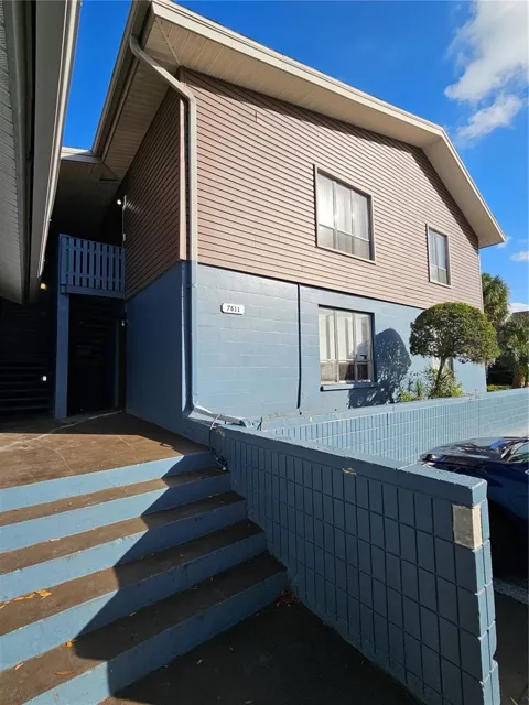 7611 PAULA DRIVE #5