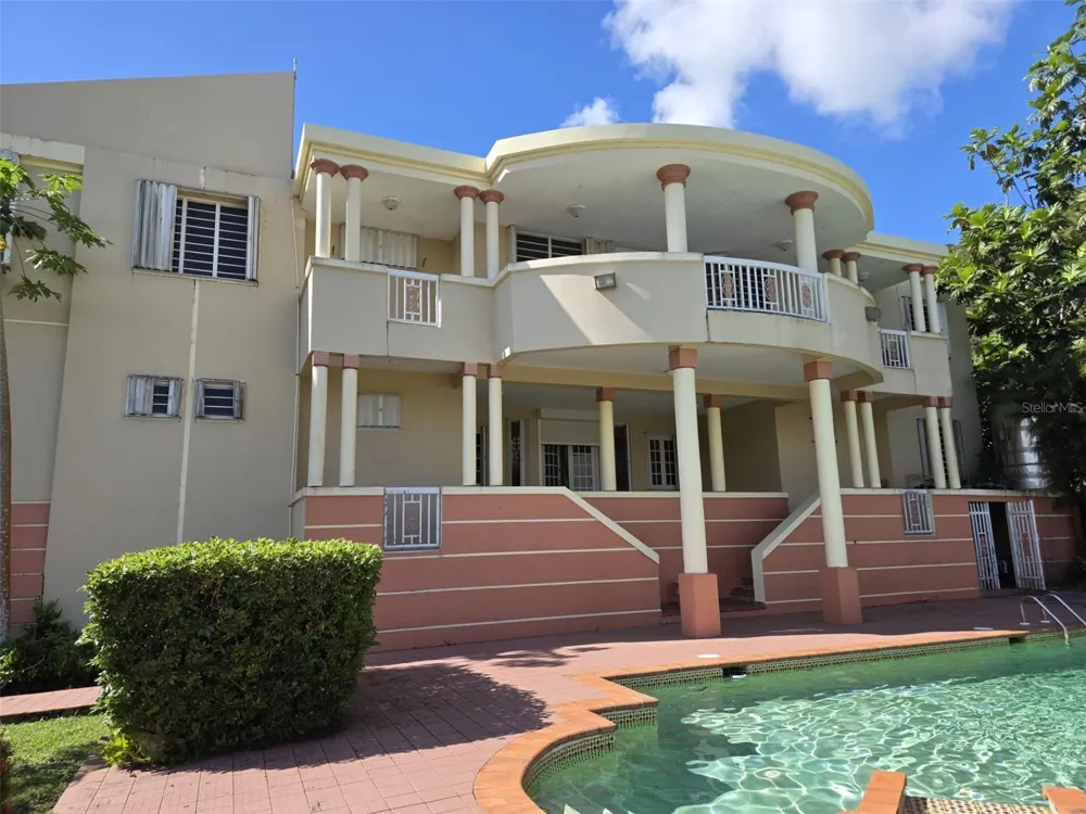 17 DEL RECREO Caguas, PR 00725
