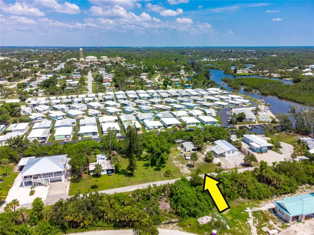 240 RIVERVIEW AVENUE Englewood, FL 34223