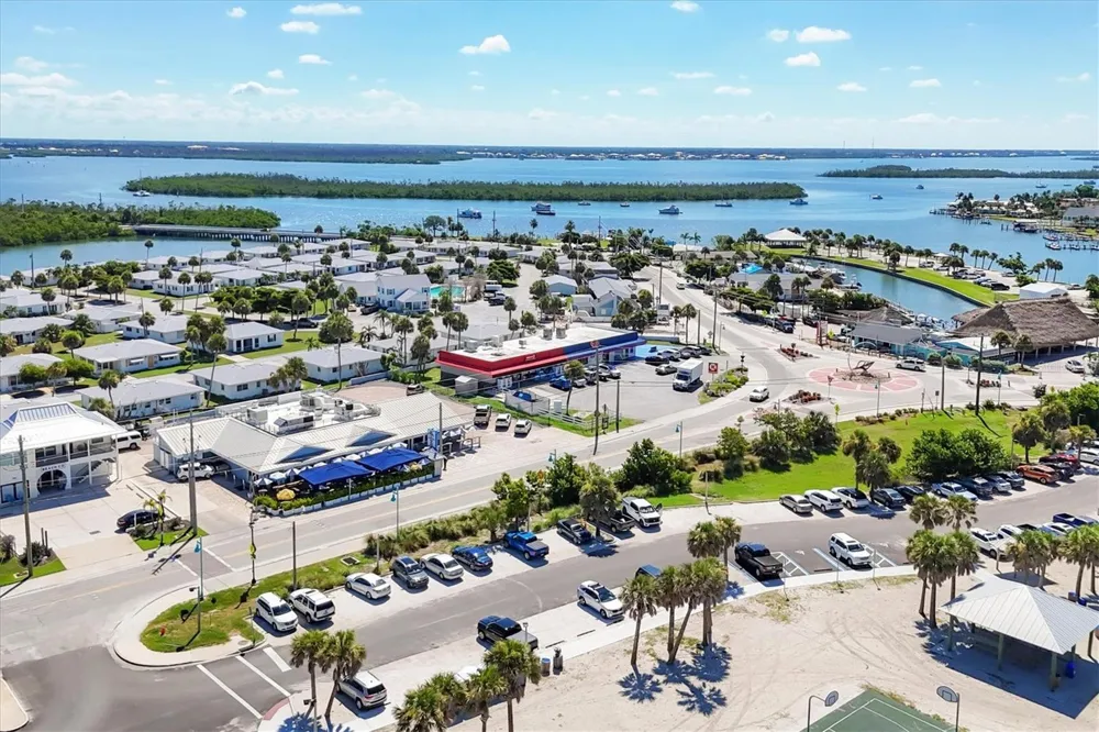 240 RIVERVIEW AVENUE Englewood, FL 34223