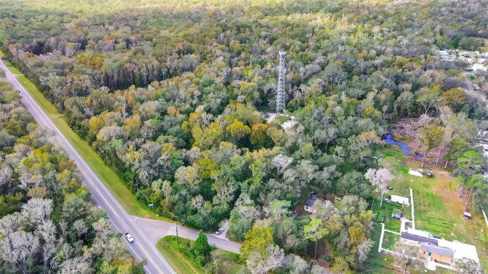 14902 DEAD RIVER ROAD Thonotosassa, FL 33592