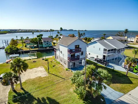 6436 DRIFTWOOD DRIVE