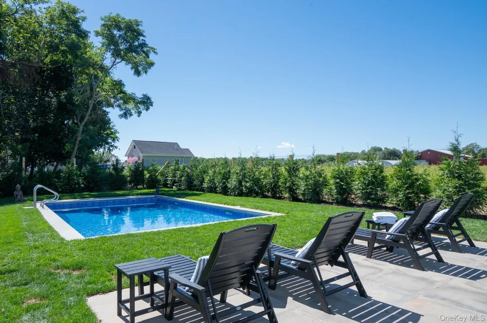 70 Arshamomaque Avenue Southold, NY 11971