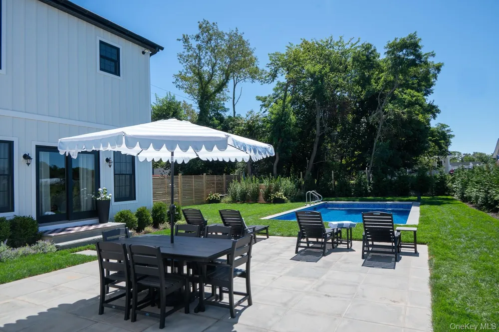 70 Arshamomaque Avenue Southold, NY 11971