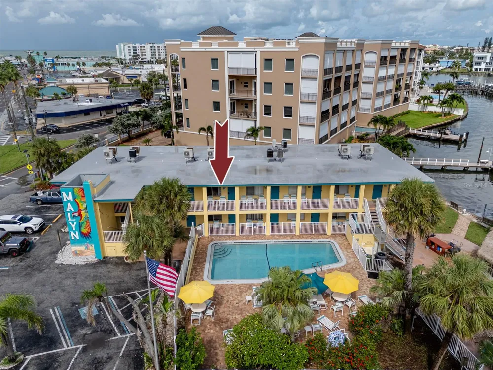 282 TREASURE ISLAND CAUSEWAY #12 Treasure Island, FL 33706