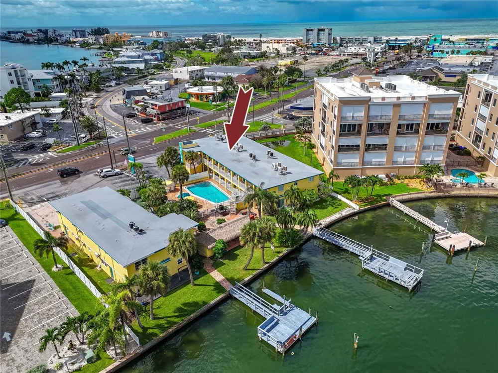 282 TREASURE ISLAND CAUSEWAY #12 Treasure Island, FL 33706