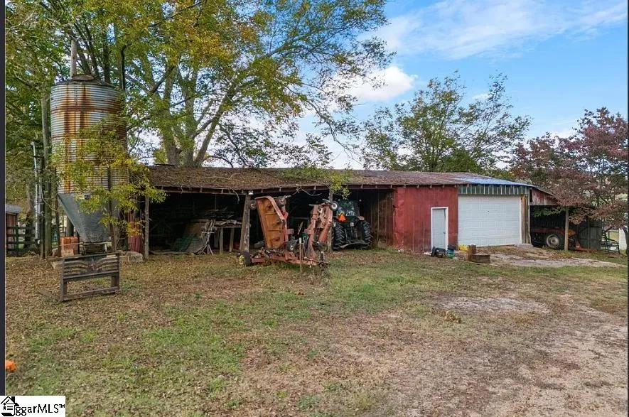 715 Melton Road Liberty, SC 29657