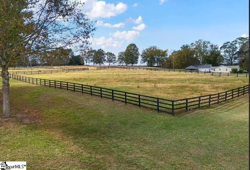 715 Melton Road Liberty, SC 29657
