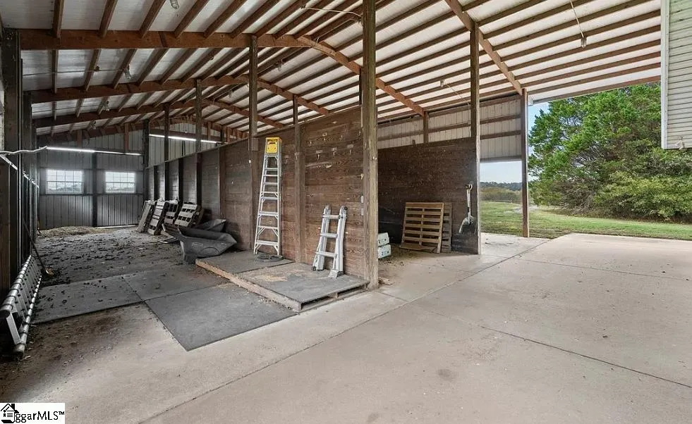 715 Melton Road Liberty, SC 29657