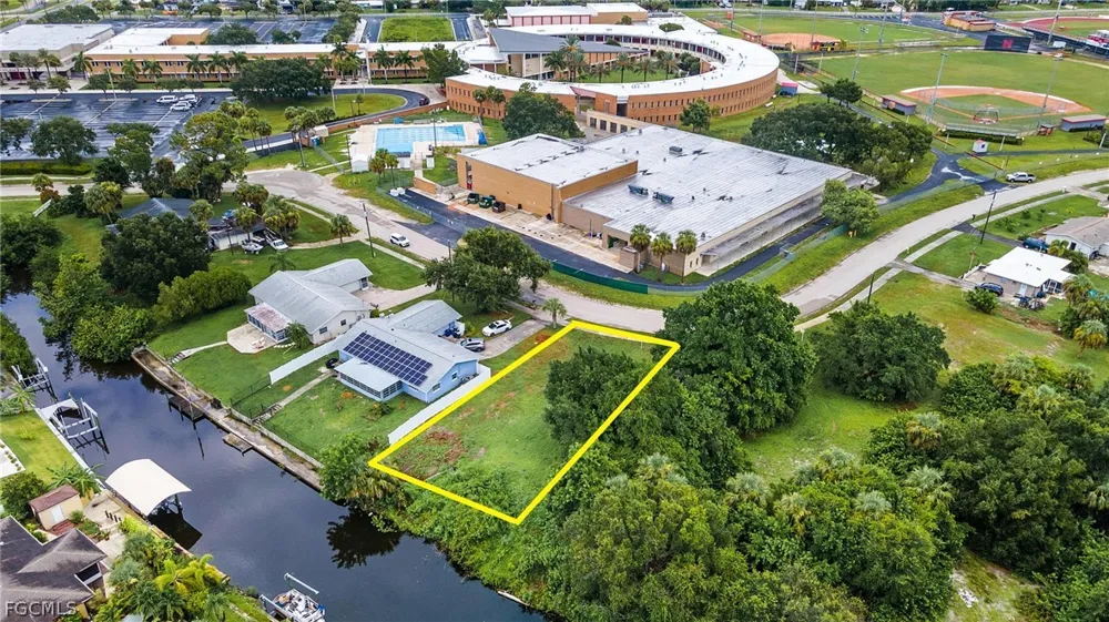 Iris Drive North Fort Myers, FL 33903
