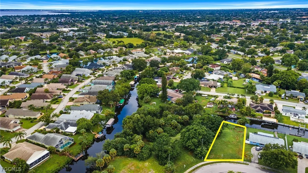 Iris Drive North Fort Myers, FL 33903