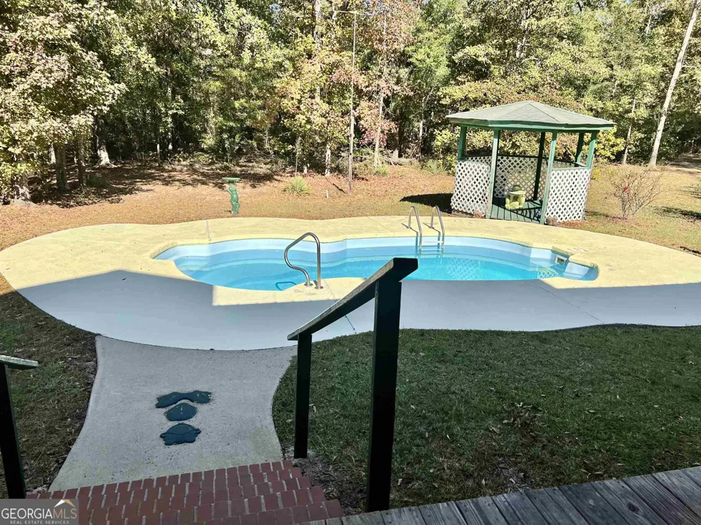 2382 Gallimore Mill RD Jeffersonville, GA 31044
