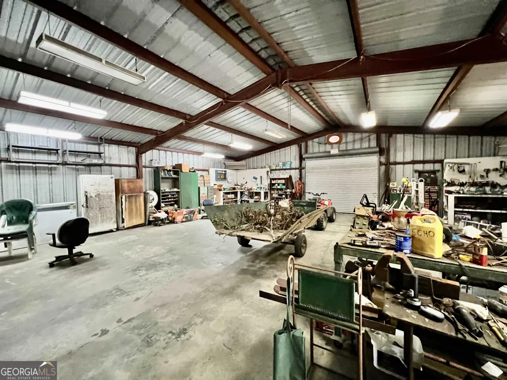 2382 Gallimore Mill RD Jeffersonville, GA 31044