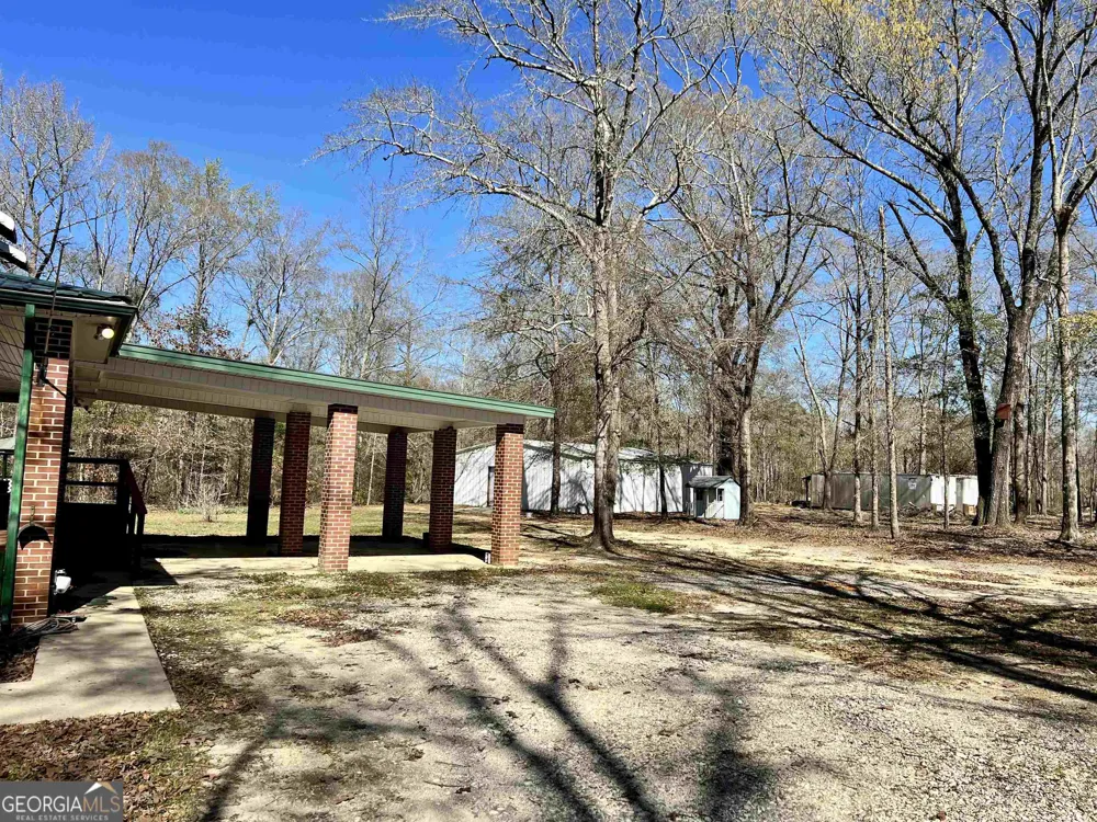 2382 Gallimore Mill RD Jeffersonville, GA 31044
