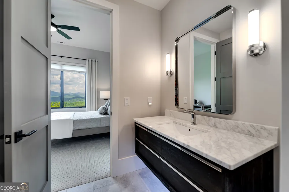 377 Charmont DR Tiger, GA 30576