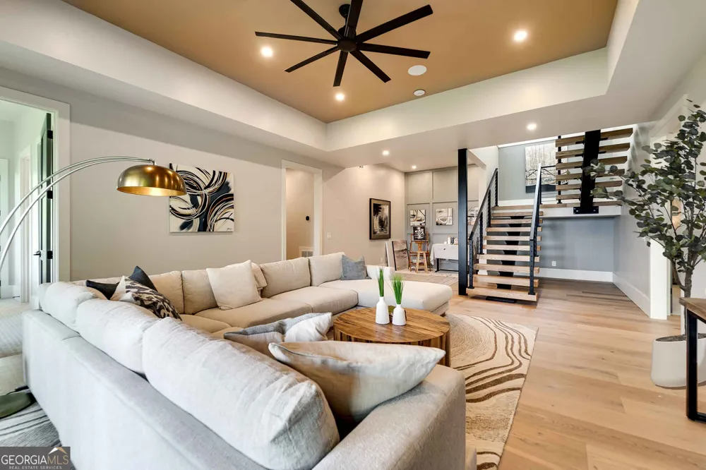 377 Charmont DR Tiger, GA 30576