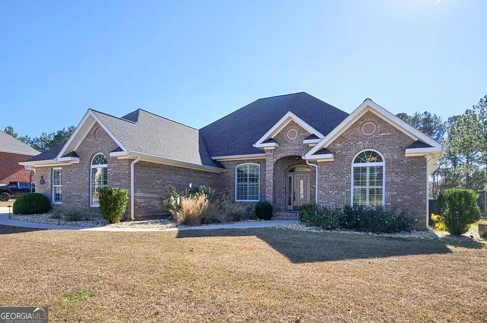 120 Sweetwater DR Thomasville, GA 31757