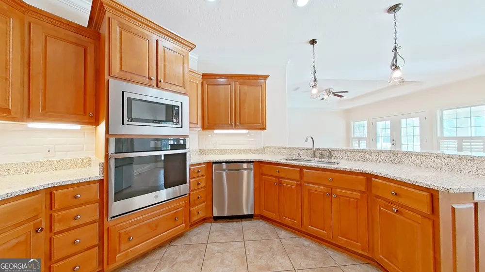 120 Sweetwater DR Thomasville, GA 31757