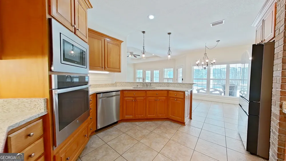 120 Sweetwater DR Thomasville, GA 31757