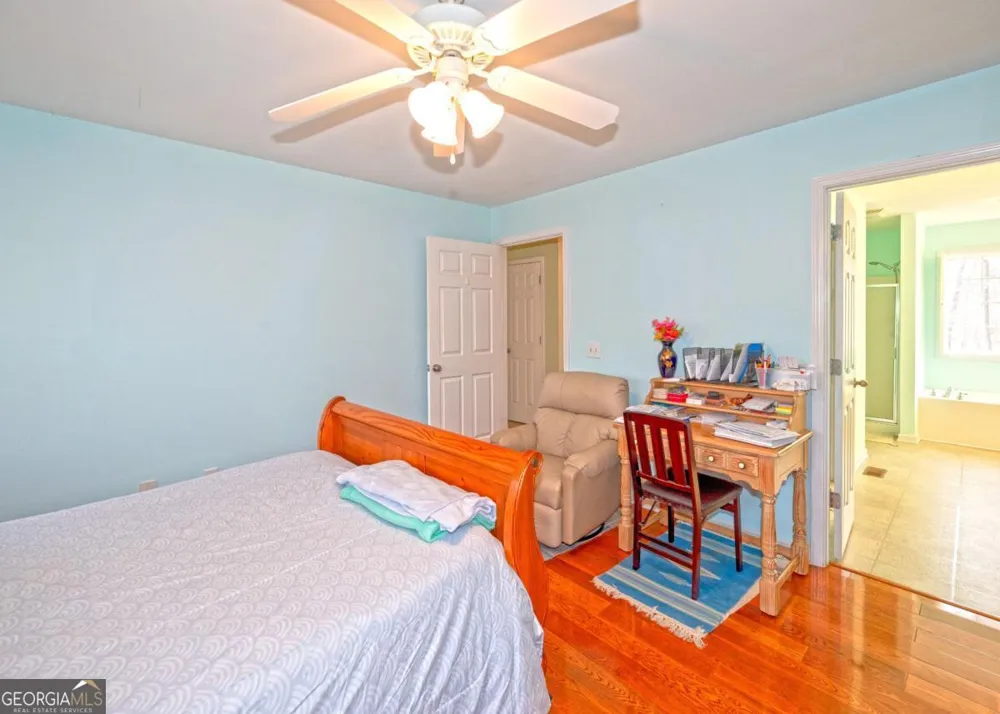 149 Candlestick DR Hull, GA 30646