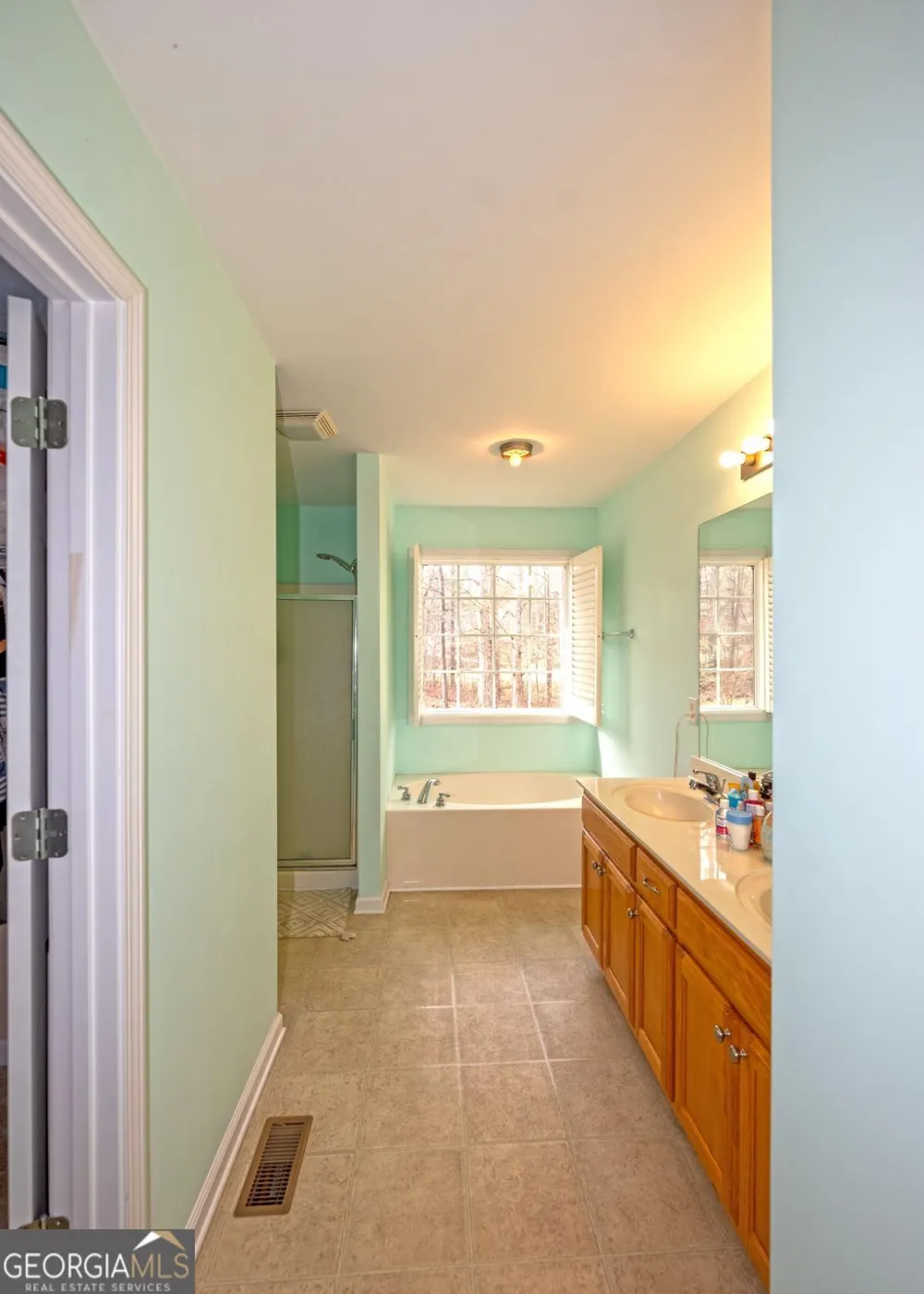149 Candlestick DR Hull, GA 30646