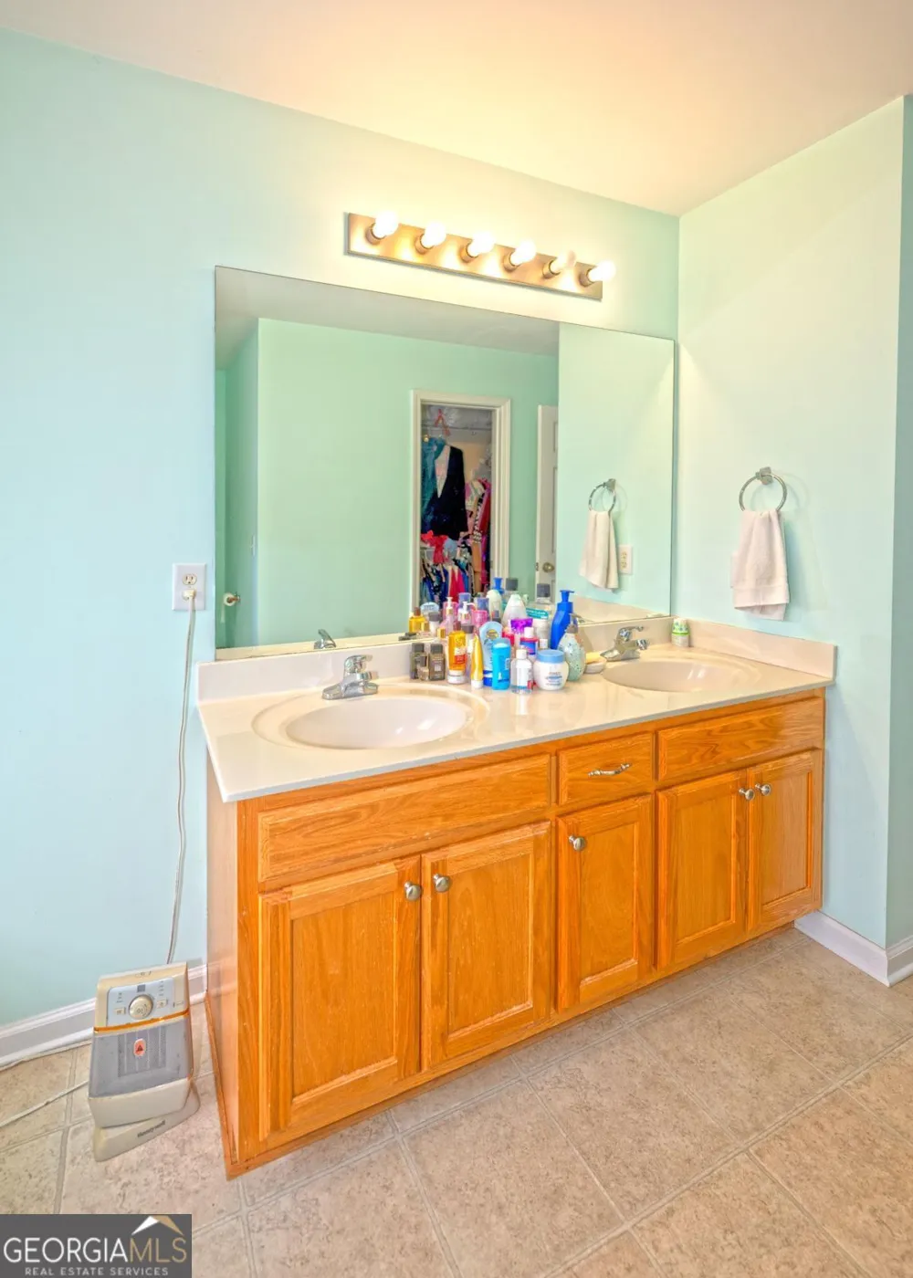 149 Candlestick DR Hull, GA 30646