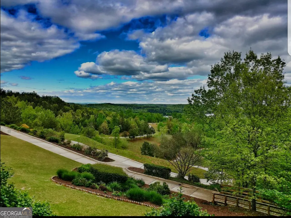 42 Lookout PT Toccoa, GA 30577
