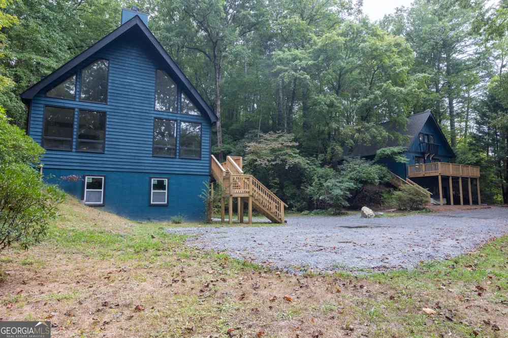 258 Ber Weg Helen, GA 30545