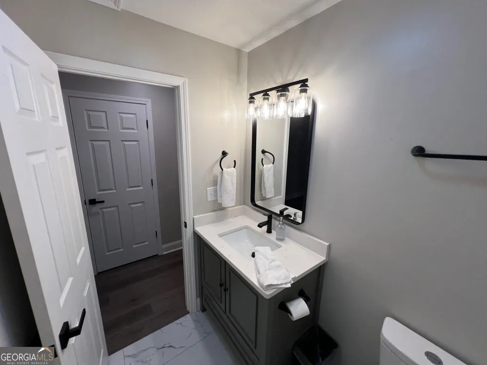 258 Ber Weg Helen, GA 30545