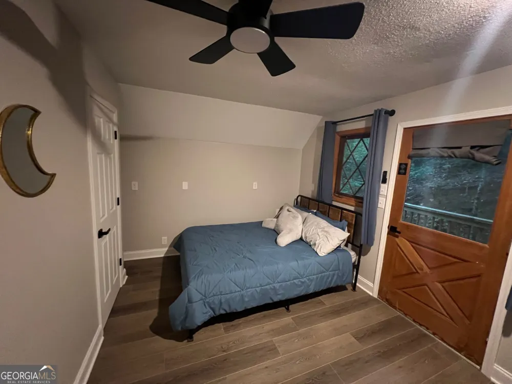 258 Ber Weg Helen, GA 30545