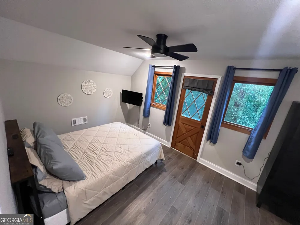 258 Ber Weg Helen, GA 30545