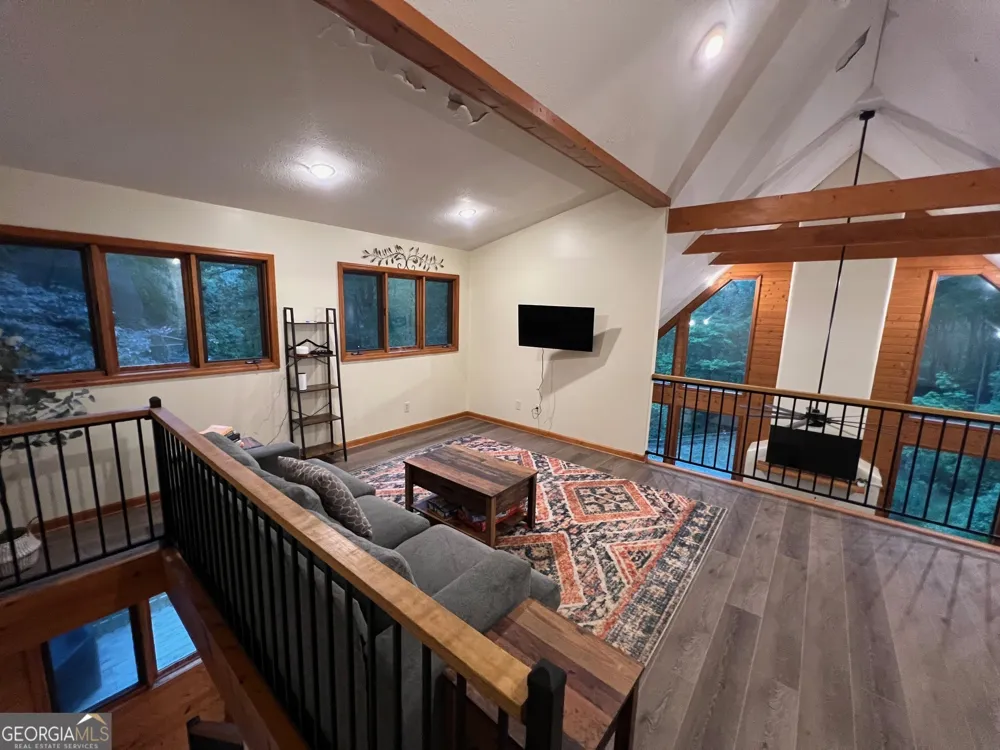 258 Ber Weg Helen, GA 30545