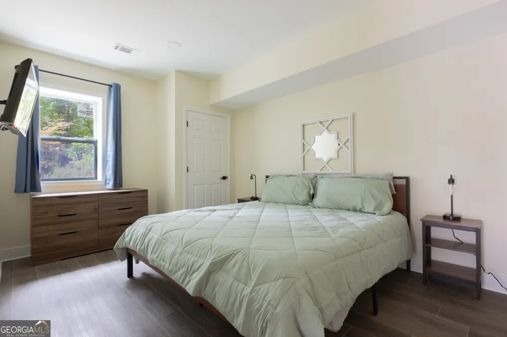 258 Ber Weg Helen, GA 30545