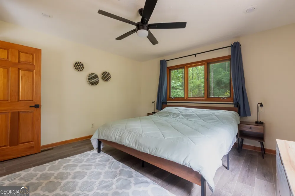 258 Ber Weg Helen, GA 30545