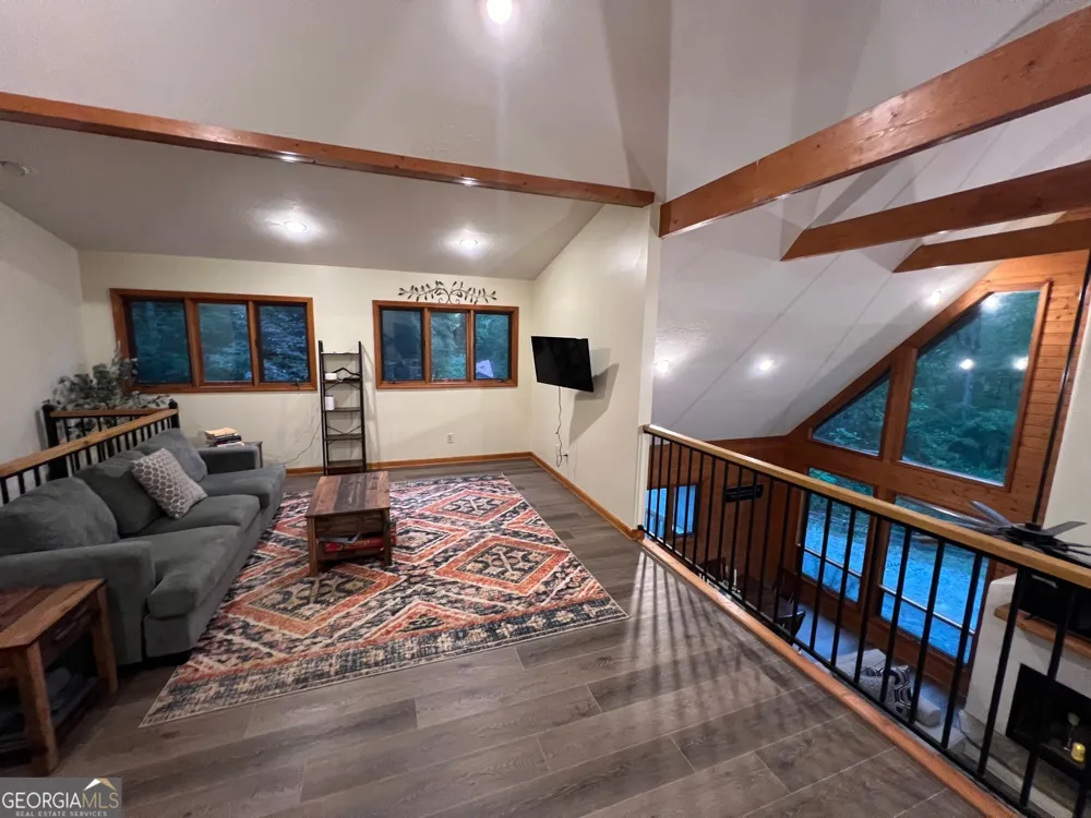 258 Ber Weg Helen, GA 30545