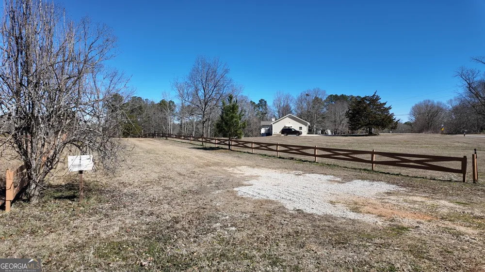 725 Old Jackson RD McDonough, GA 30252