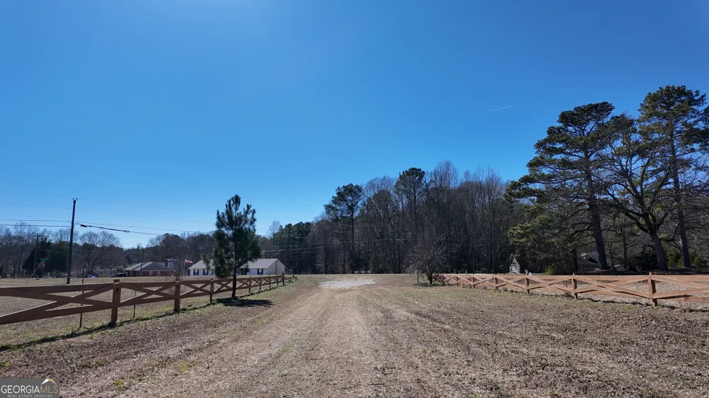 725 Old Jackson RD McDonough, GA 30252