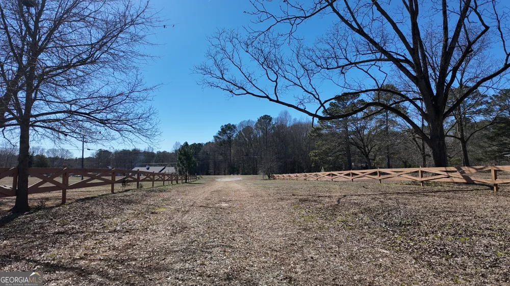 725 Old Jackson RD McDonough, GA 30252