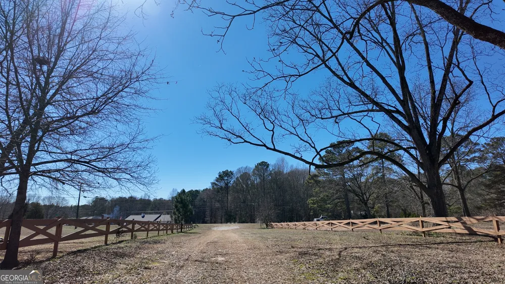 725 Old Jackson RD McDonough, GA 30252
