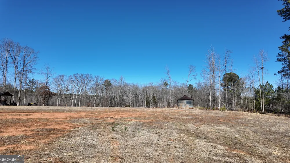 725 Old Jackson RD McDonough, GA 30252