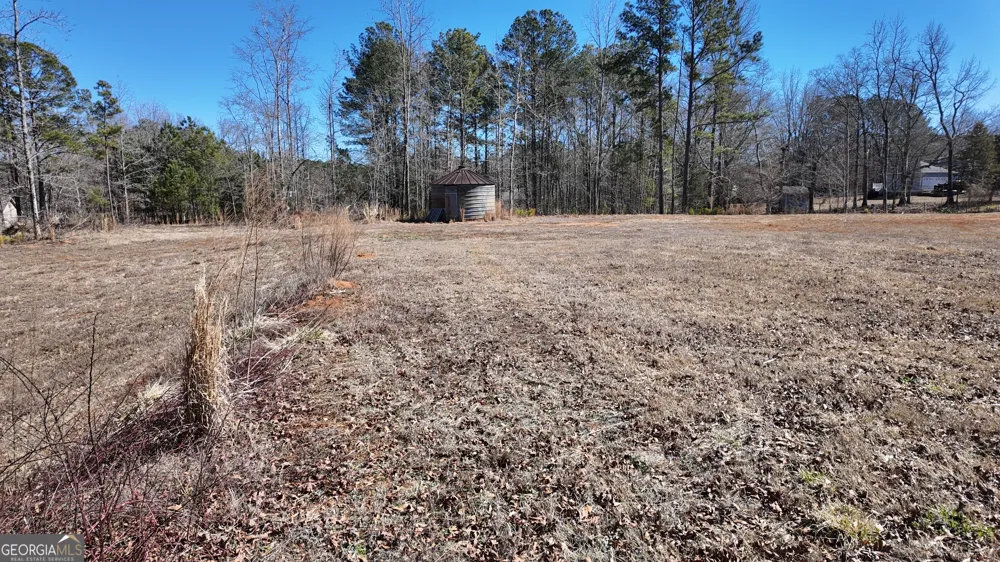 725 Old Jackson RD McDonough, GA 30252