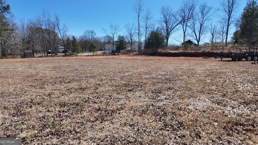 725 Old Jackson RD McDonough, GA 30252