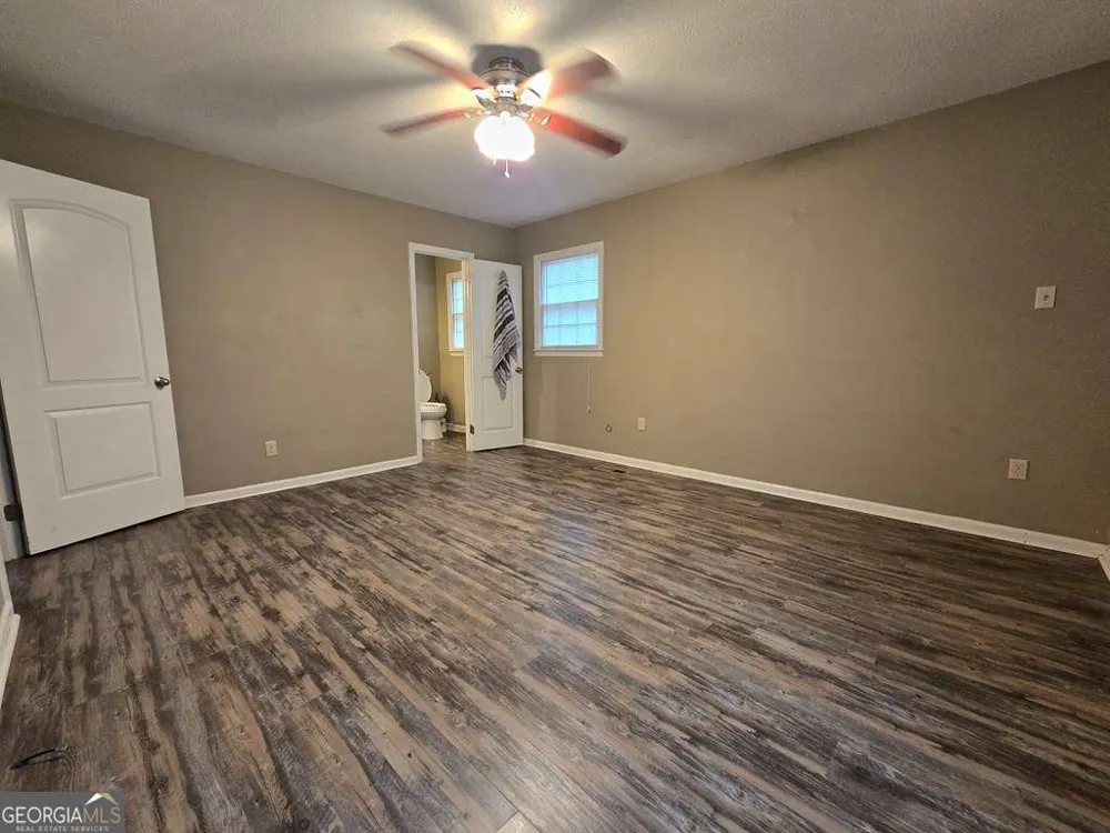 3860 Camellia DR Valdosta, GA 31605