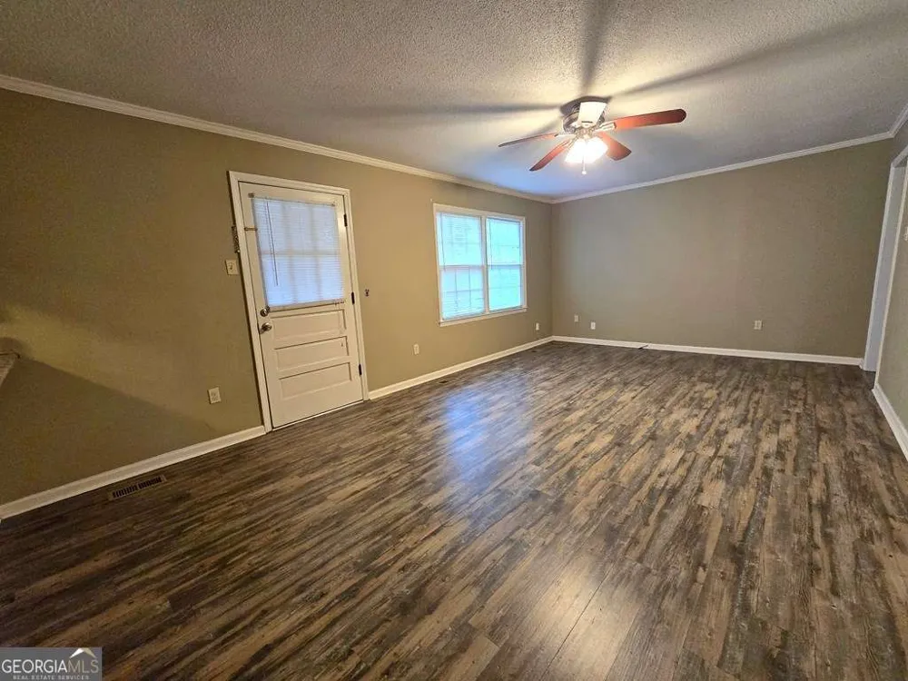 3860 Camellia DR Valdosta, GA 31605