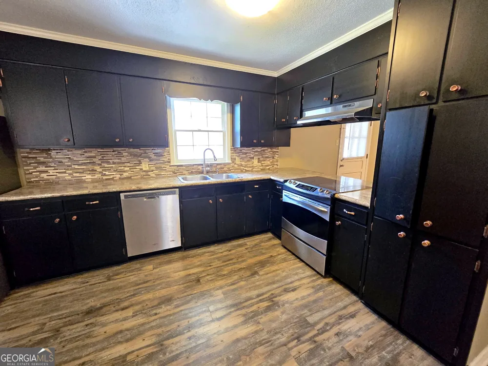 3860 Camellia DR Valdosta, GA 31605