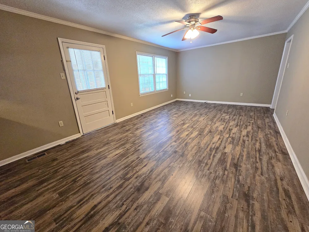 3860 Camellia DR Valdosta, GA 31605